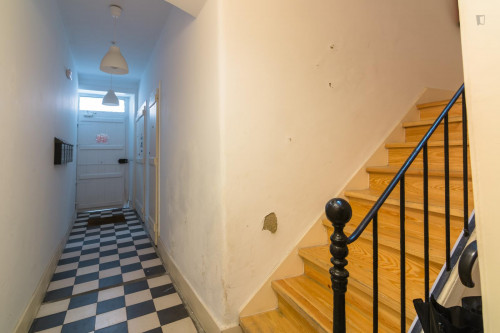 Pleasant 2-bedroom flat in City Center - Gallery - 8