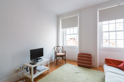 Pleasant 2-bedroom flat in City Center - Gallery - 21