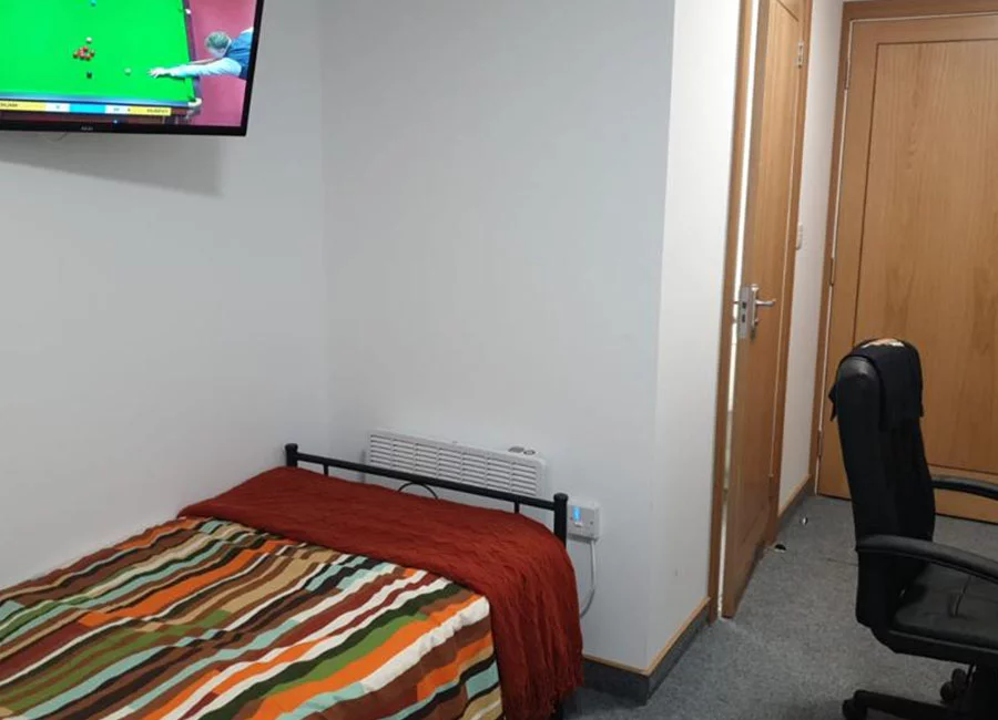  Standard Studio  -  Salisbury Road  - Gallery -  8