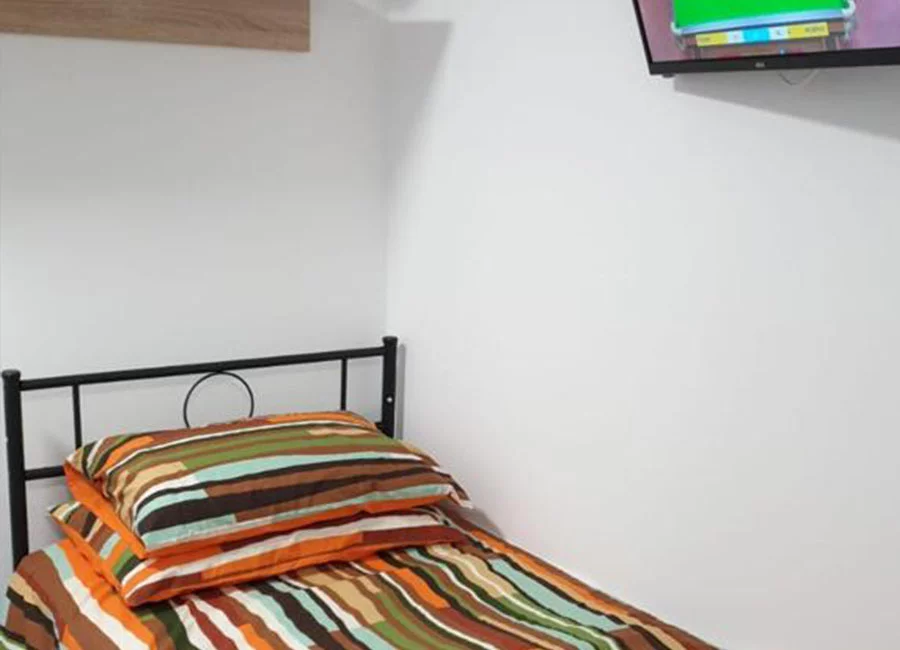  Standard Studio  -  Salisbury Road  - Gallery -  4