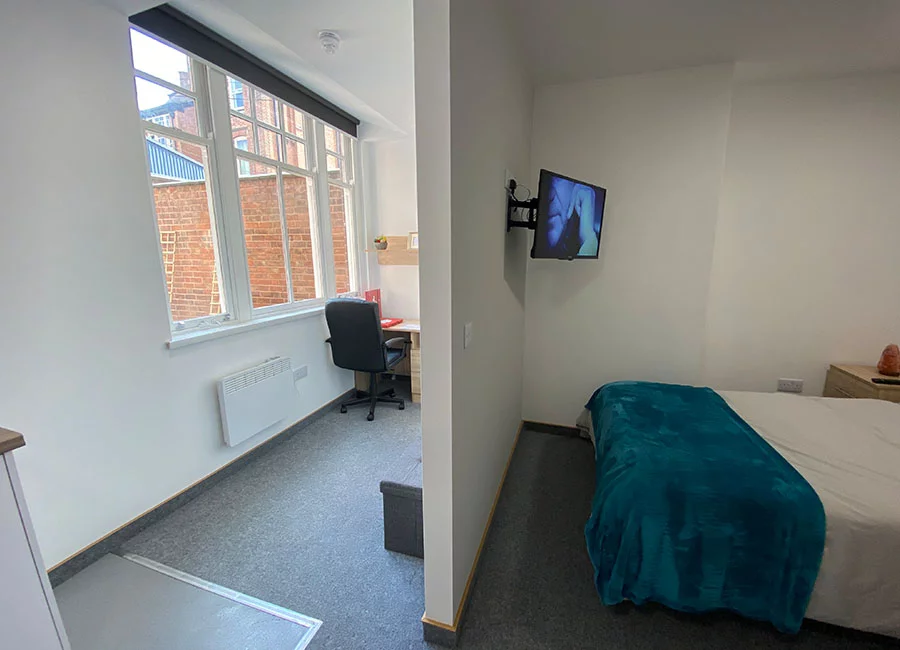  One Bed Flat  -  Salisbury Road  - Gallery -  4