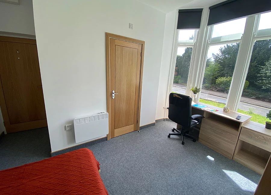  Superior Studio  -  Salisbury Road  - Gallery -  2