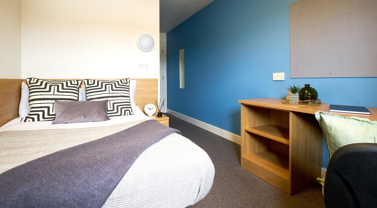 Classic En-Suite - 2