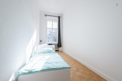 Pleasant single bedroom in Schmargendorf