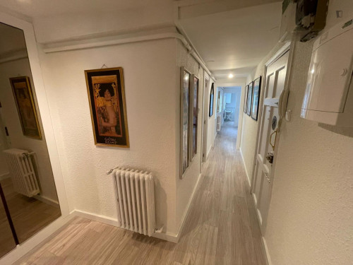 3-bedroom new fashion flat, Center Burgos, - 4 people. Full equipment.