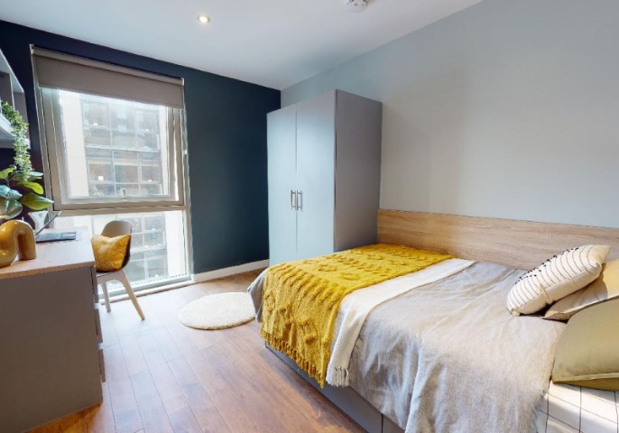 5-Bed Silver Room - Knight House - Gallery - 8