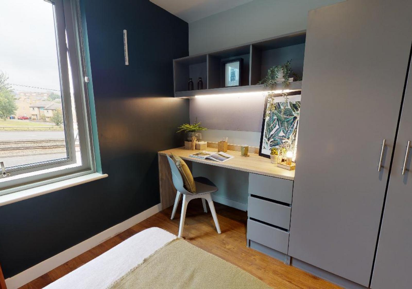  Bronze En-Suite  -  Knight House  - Gallery -  4