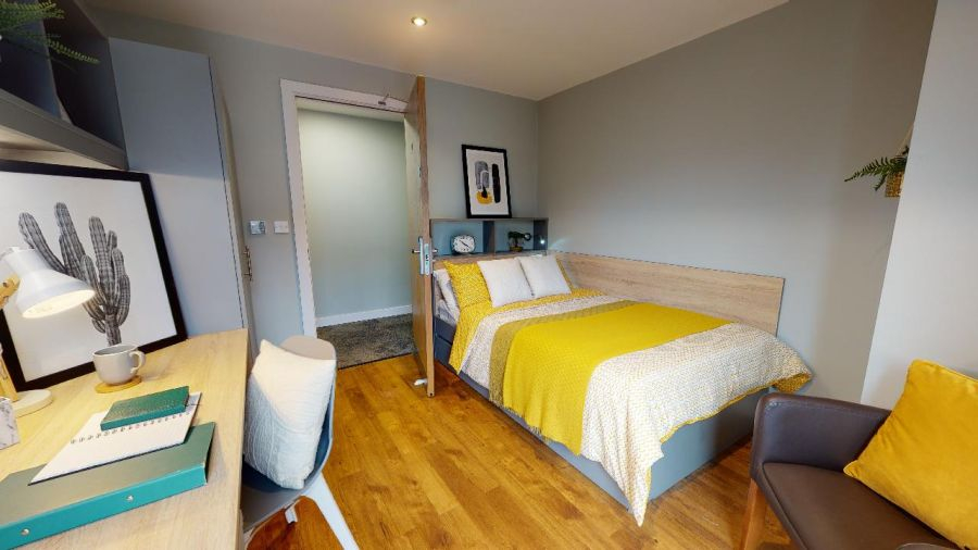  3-Bed Silver Apartment  -  Knight House  - Gallery -  1