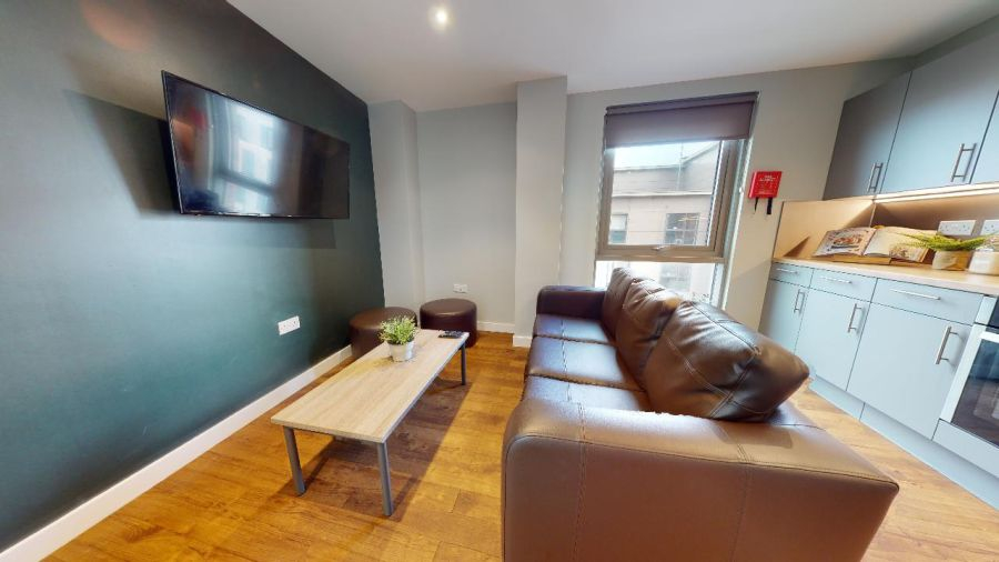 5-Bed Silver Apartment  -  Knight House  - Gallery -  5