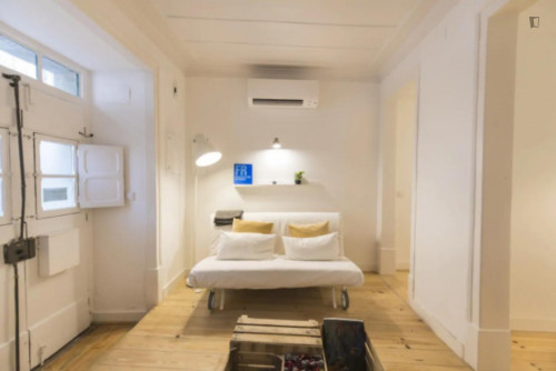 Amiable 2-bedroom apartment close to ISEG - Gallery - 27