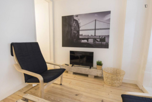 Amiable 2-bedroom apartment close to ISEG - Gallery - 32
