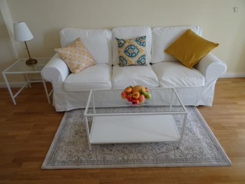 Perfectly equipped apartment with direct transport connection to Alexanderplatz - Gallery - 11