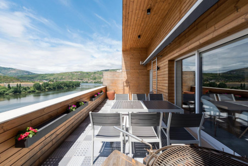Large and modern 3-bedroom flat near the Régua train station - Gallery - 38