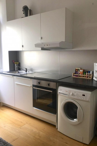 Pretty nice double bedroom near the Zoo in very central Charlottenburg district - Gallery - 6
