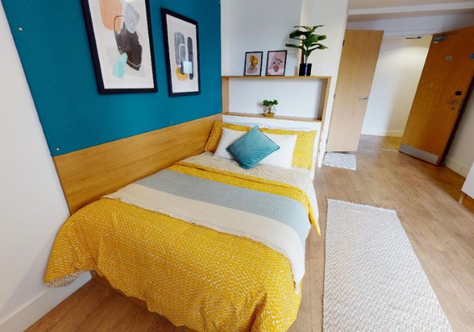  Gold En-Suite  -  iQ Abacus House  - Gallery -  1