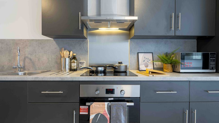  Silver En-Suite  -  iQ Abacus House  - Gallery -  8