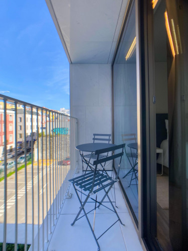 Studio near IADE - Creative University - Gallery - 11