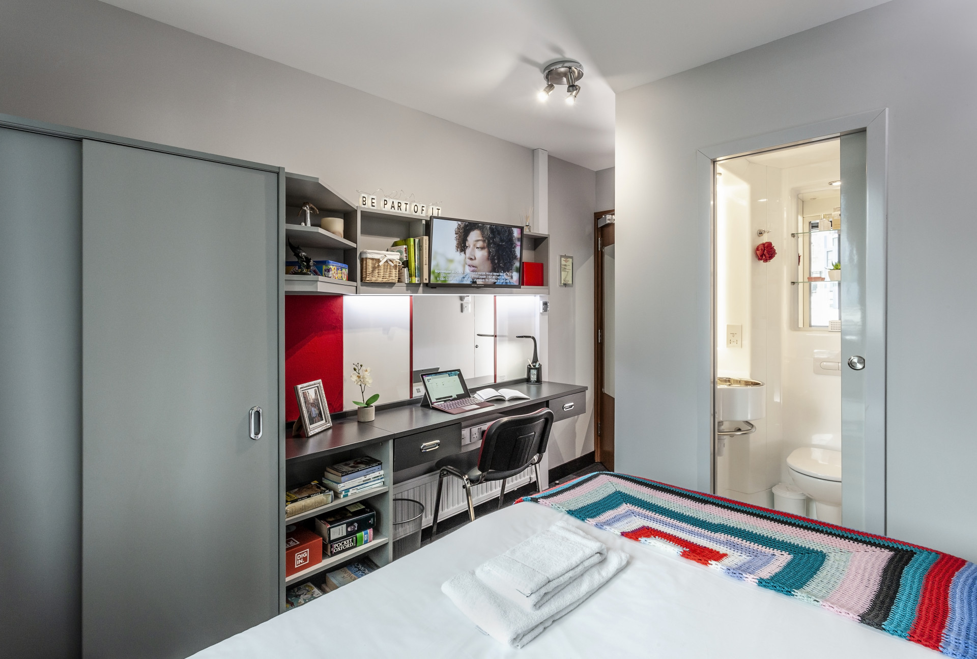  Gold En-Suite Serviced Flat  -  Lemyngton Street  - Gallery -  14
