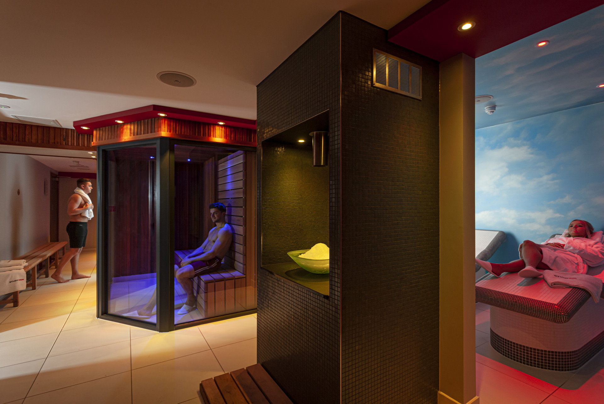  Gold En-Suite Serviced Flat  -  Lemyngton Street  - Gallery -  4