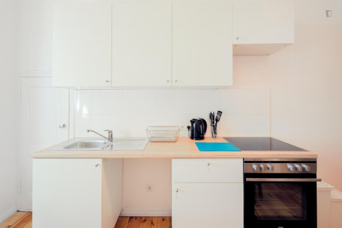 Bright single bedroom in shared apartment near centre - Gallery - 9