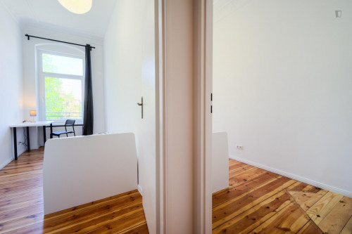 Bright single bedroom in shared apartment near centre - Gallery - 15