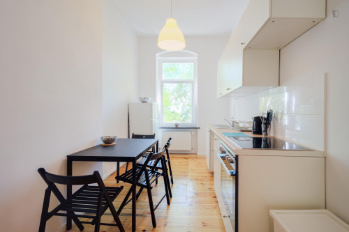 Bright single bedroom in shared apartment near centre - Gallery - 6