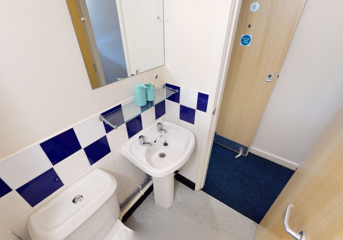  Bronze En-Suite Plus  -  Little Aspley House  - Gallery -  2