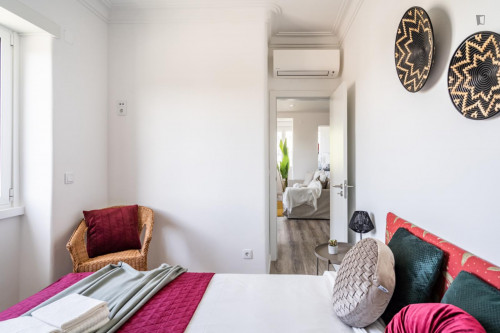 Admirable 2-bedroom flat in typical Campolide - Gallery - 29