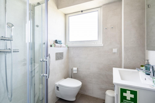 Admirable 2-bedroom flat in typical Campolide - Gallery - 14