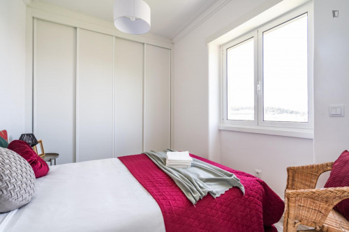 Admirable 2-bedroom flat in typical Campolide - Gallery - 28