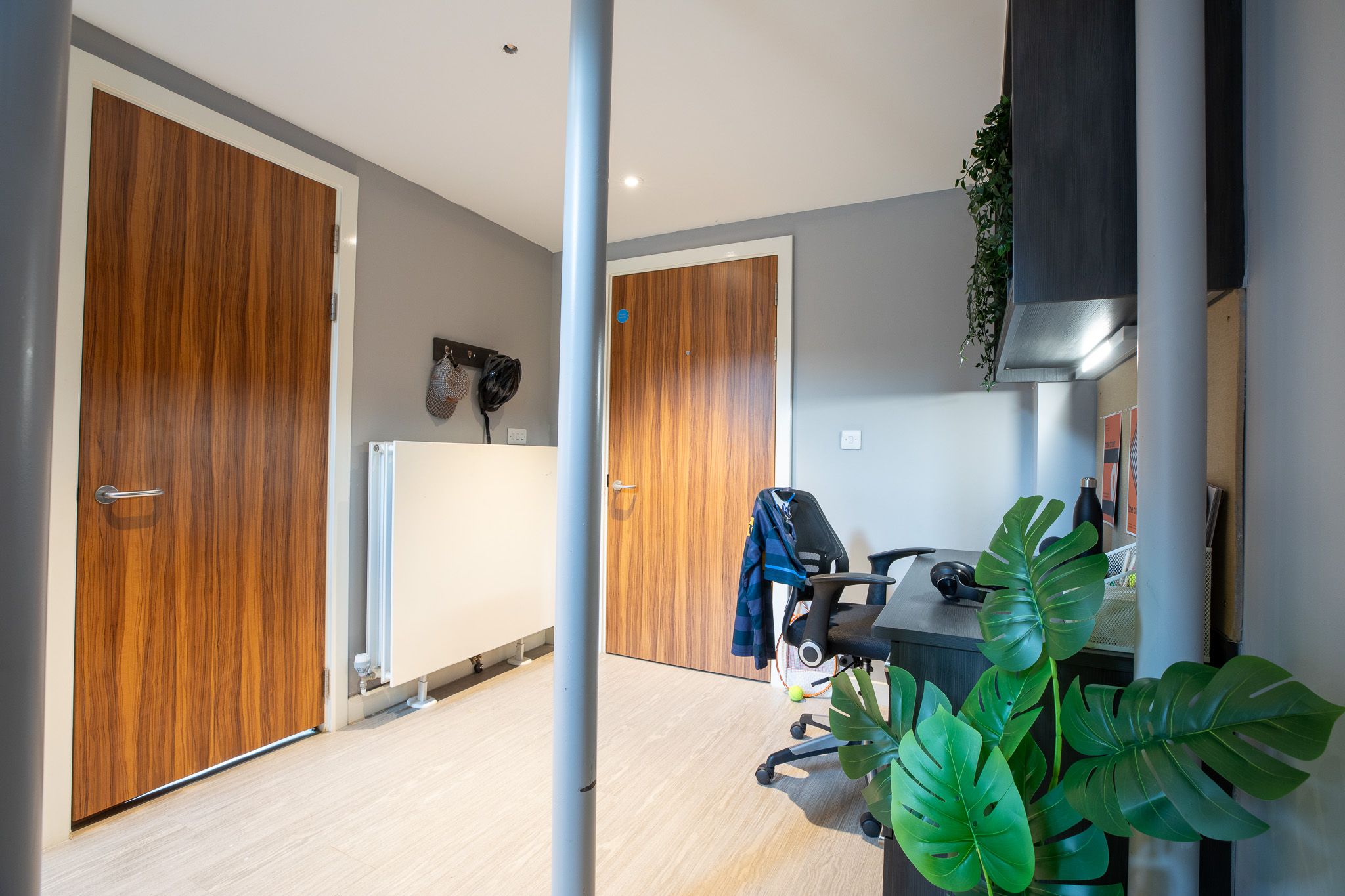  Silver Mezzanine Apartment  -  Plummer House  - Gallery -  8