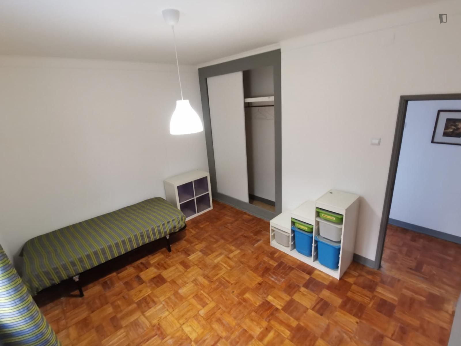 Perfect Single Bedroom Very Close To Universidade Da Beira Interior - 1