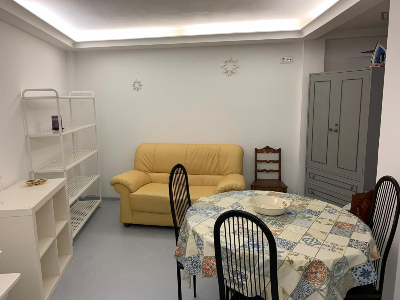 Homely Studio In Campolide - 1