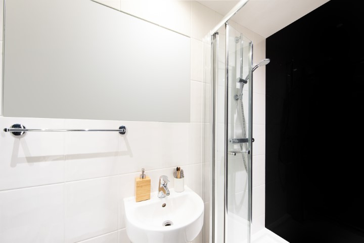  Gold Ensuite  -  Collegiate Eclipse  - Gallery -  3