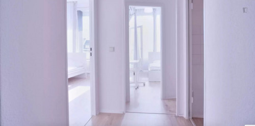 Shiny single bedroom in Charlottenburg - Gallery - 13
