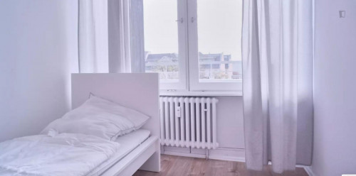 Shiny single bedroom in Charlottenburg - Gallery - 3