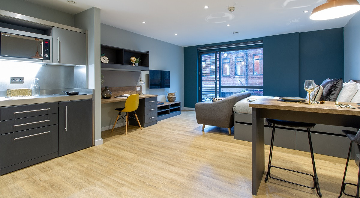  Prestige Studio  -  Crown House  - Gallery -  15