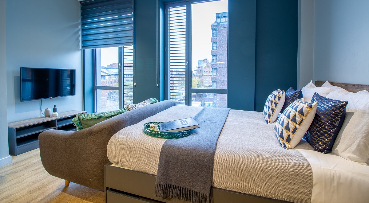  Luxury Plus Studio  -  Crown House  - Gallery -  18