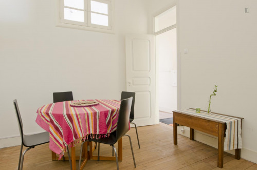 Snug 2-bedroom apartment next to Instituto Superior Técnico - Gallery - 20
