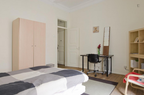 Snug 2-bedroom apartment next to Instituto Superior Técnico - Gallery - 13