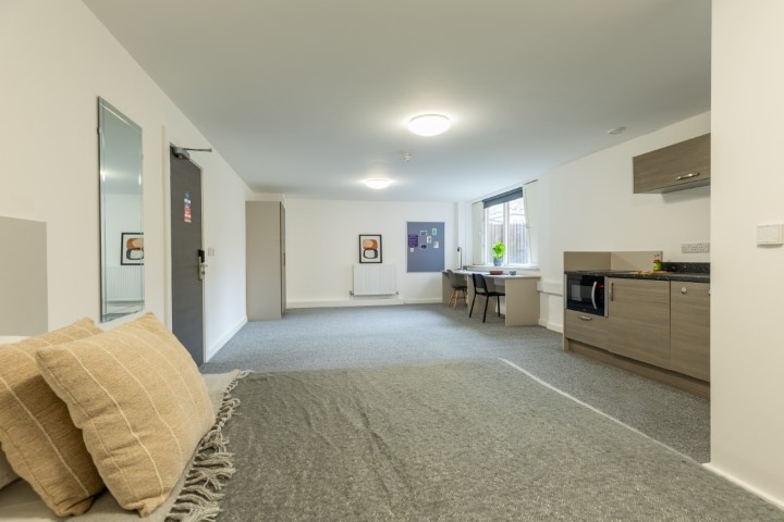  Diamond Studio  -  Radford Mill  - Gallery -  1