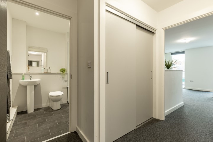  2 Bed Apartment En Suite  -  Radford Mill  - Gallery -  10