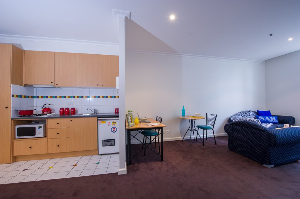 1 Bedroom Large  -  UniLodge on Swanston  - Gallery -  6