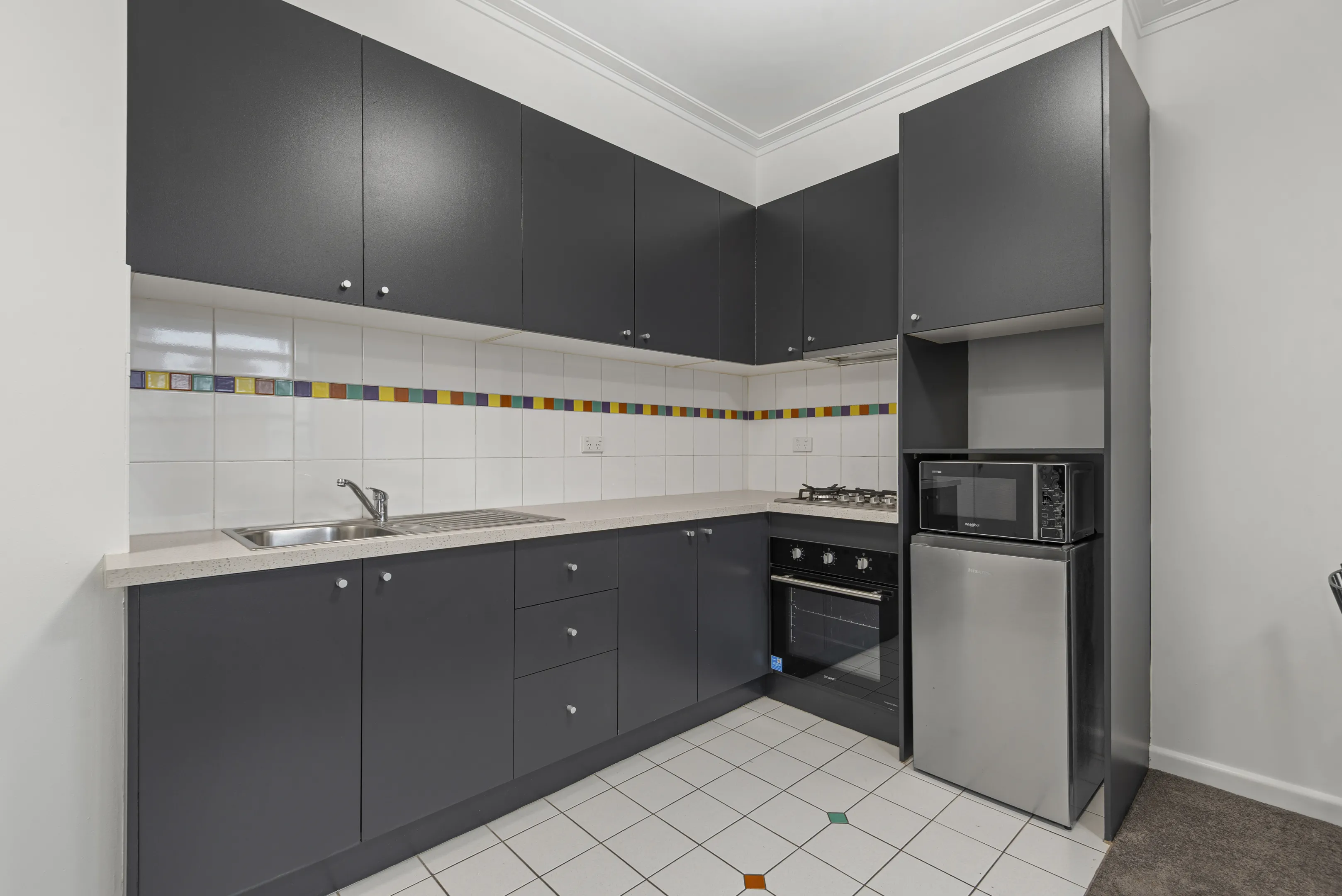 1 Bedroom Large  -  UniLodge on Swanston  - Gallery -  3