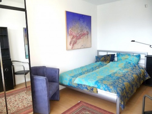 Neat 2-bedroom flat in Schöneberg