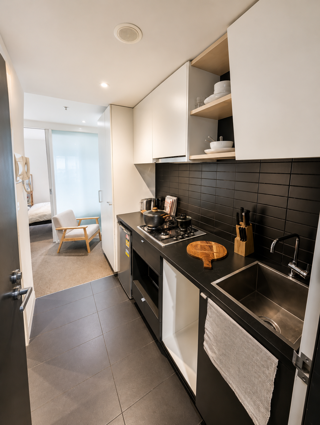 1 Bedroom (Air-Conditioned) - 2
