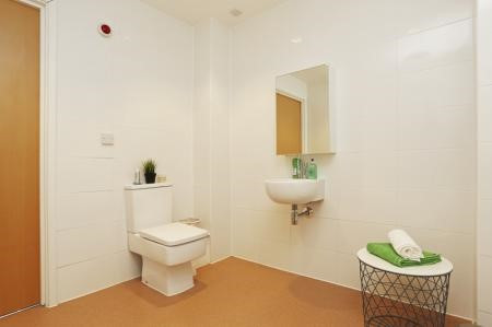  Wet Room Studio, Behn Hall  -  Canterbury Student Village  - Gallery -  26