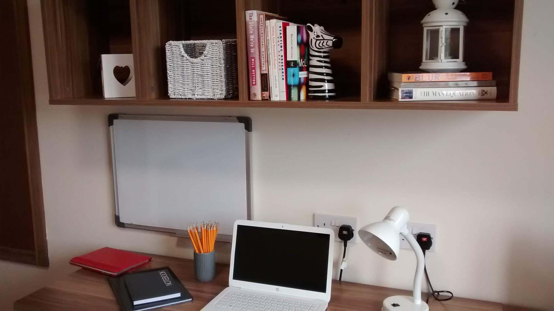  Deluxe En-Suite Kentish House  -  Canterbury Student Village  - Gallery -  24