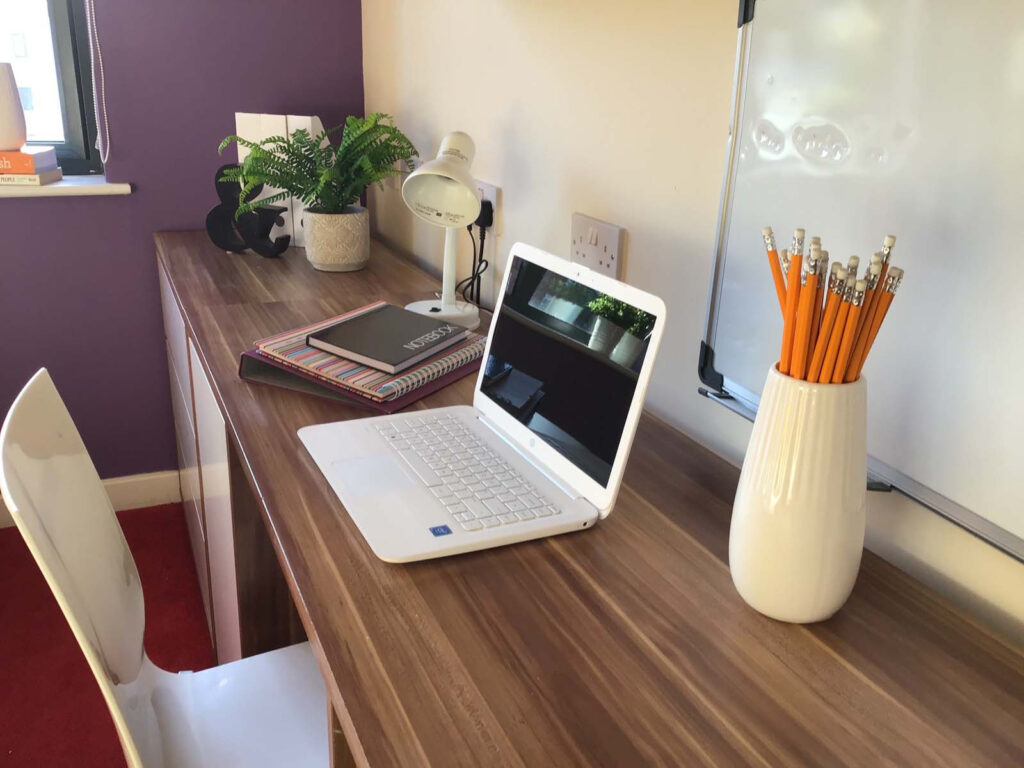  Classic En-Suite Kentish House  -  Canterbury Student Village  - Gallery -  5