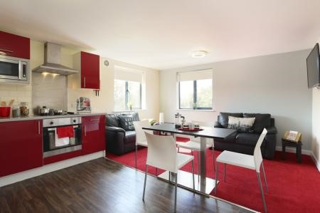  Deluxe En-Suite Tallis Court  -  Canterbury Student Village  - Gallery -  4